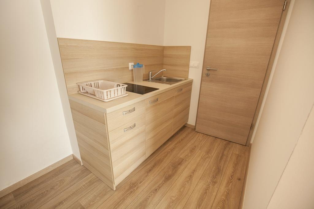 Sweet Dreams Rooms And Apartments Постойна Номер фото